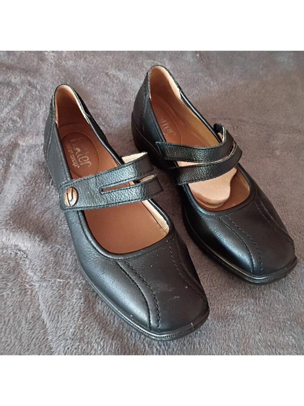 Women Shoes  Hotter Size 5